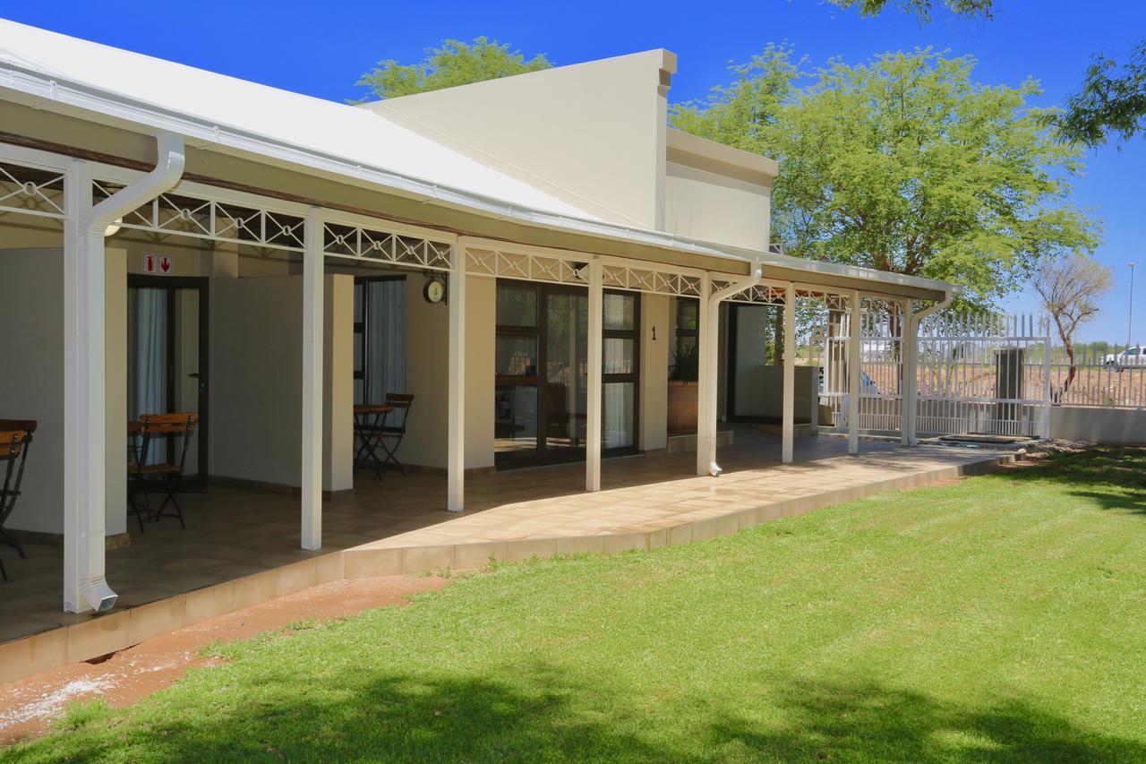 Boutique Guesthouse Mariental Luaran gambar